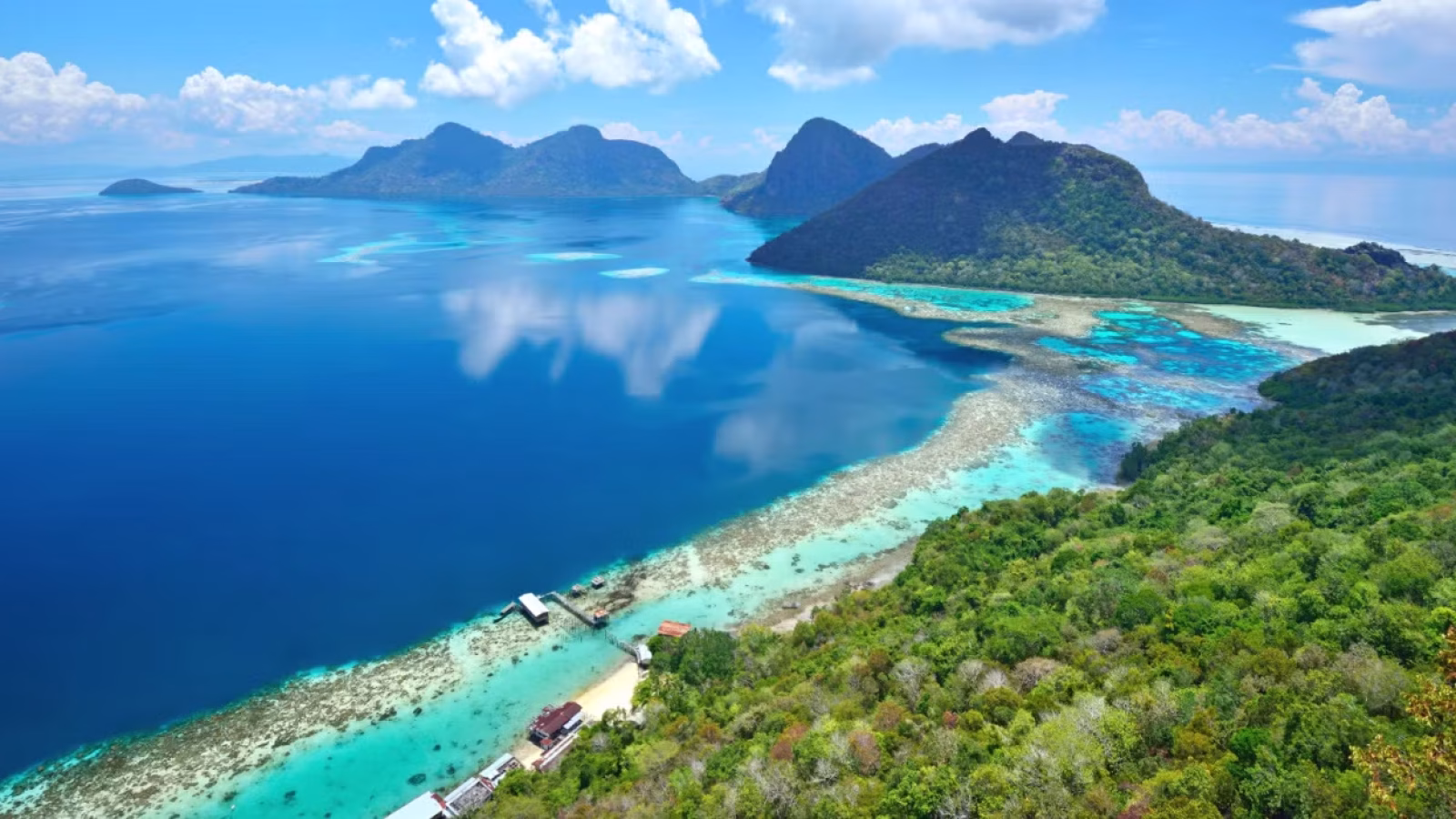 siapdan-island-sabah-borneo-malaysia